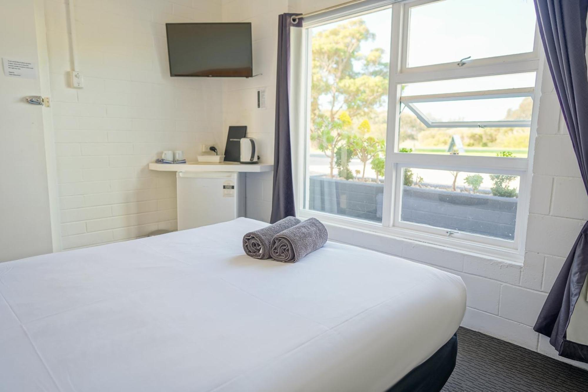 Meningie Waterfront Motel エクステリア 写真