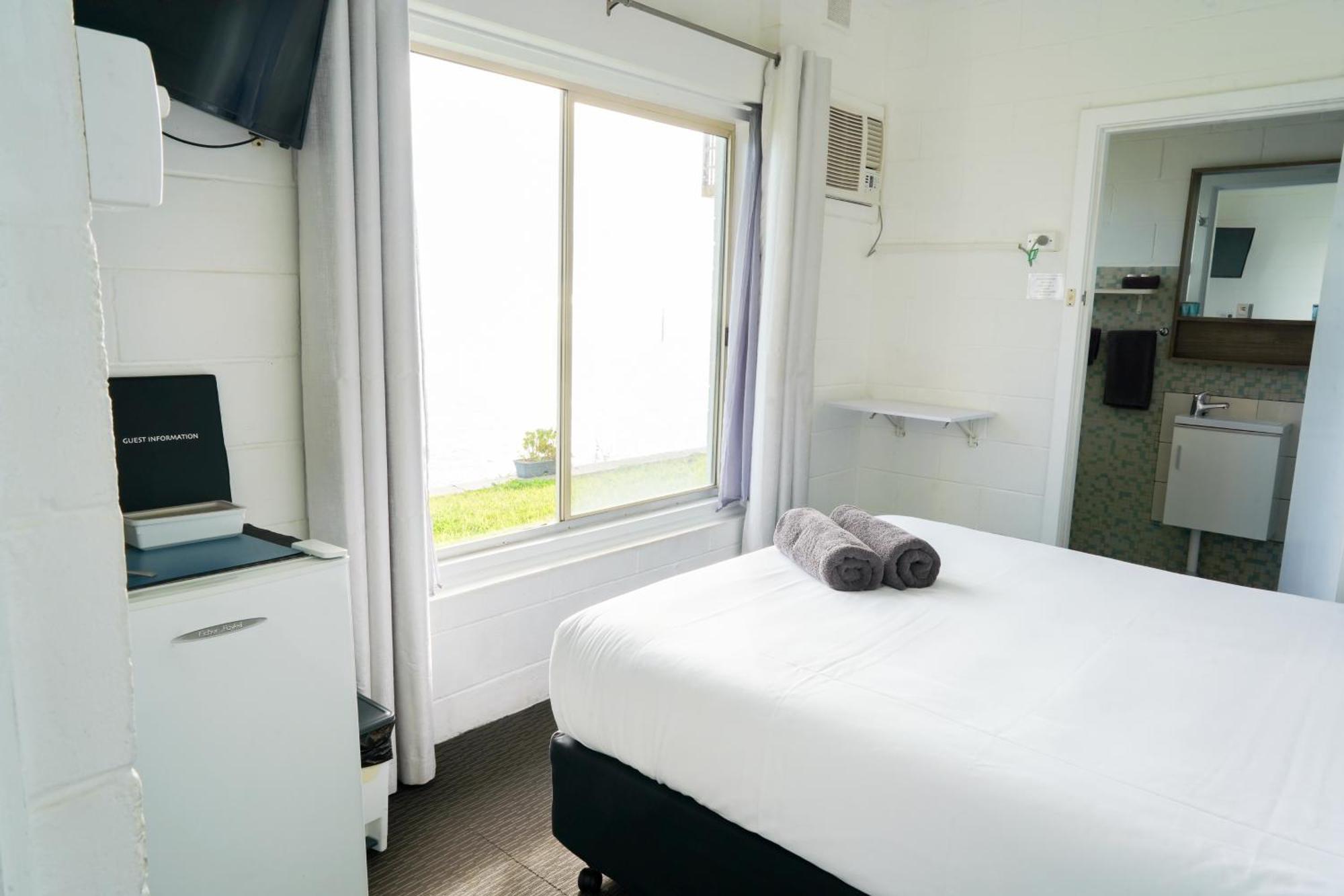 Meningie Waterfront Motel エクステリア 写真