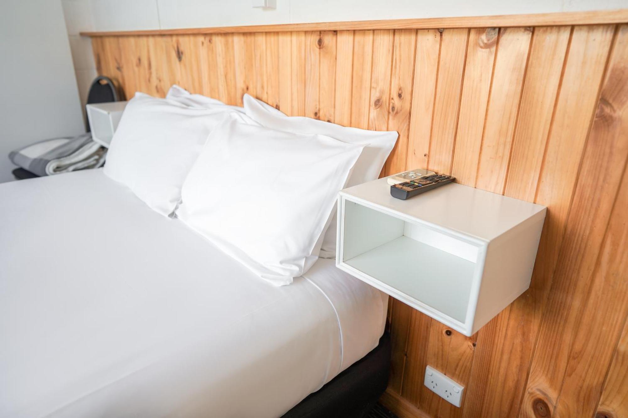 Meningie Waterfront Motel エクステリア 写真