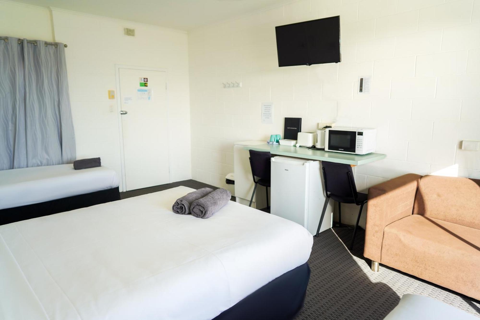 Meningie Waterfront Motel エクステリア 写真