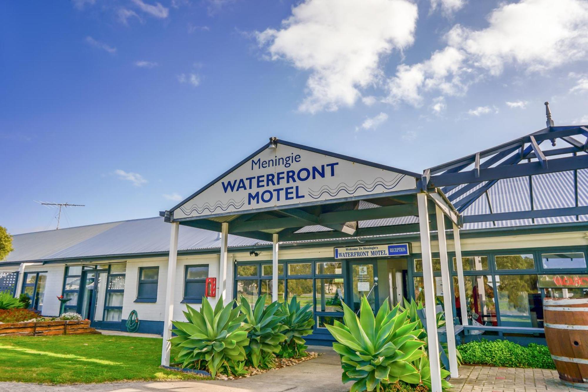 Meningie Waterfront Motel エクステリア 写真